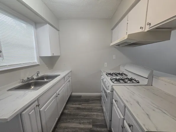 3714 Avenue S, Galveston, TX