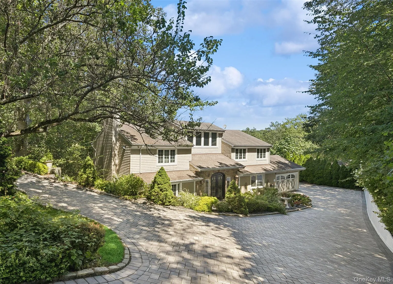 6 Hilltop Drive photo 1