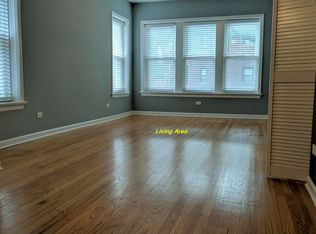 3739 W Argyle St APT 3, Chicago, IL 60625