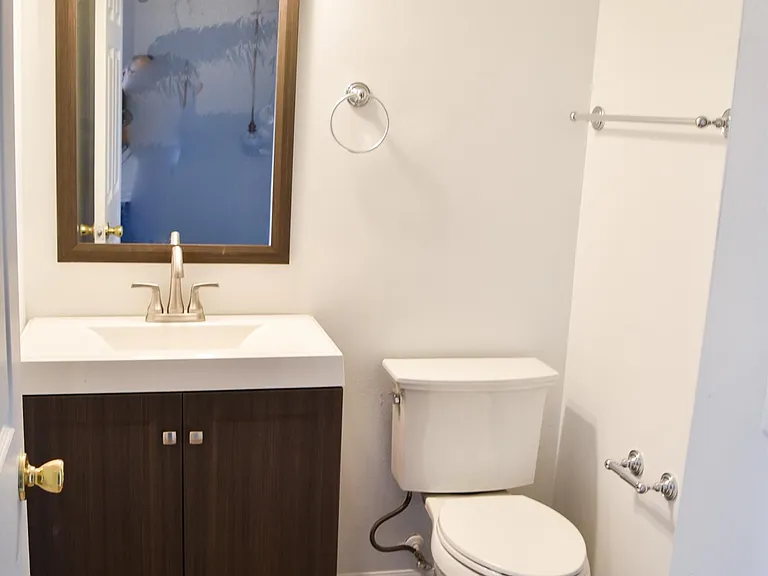 8049 Highfield Ct — Photo 9