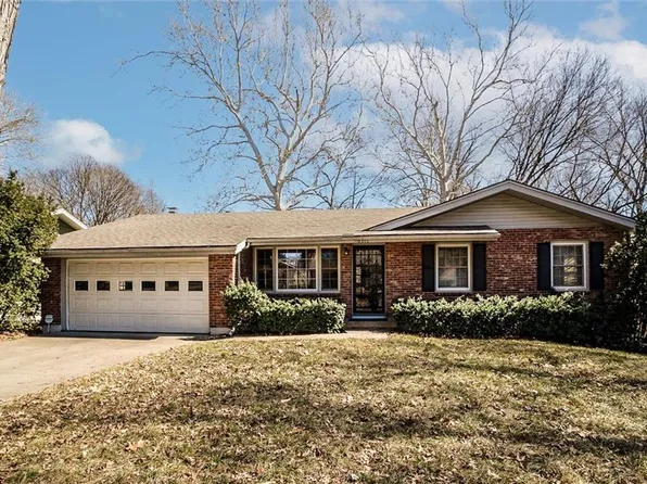 5317 N Virginia Ave, Kansas City, MO 64118