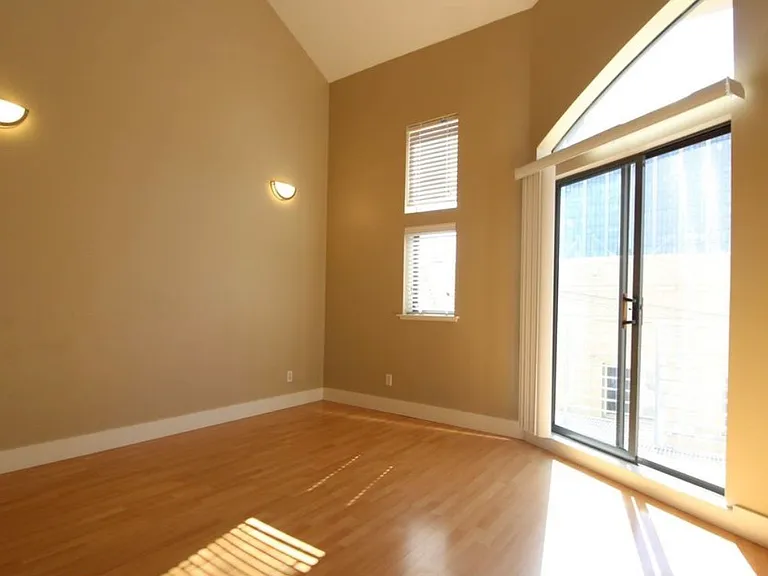 741 Ellis St #9 — Photo 7