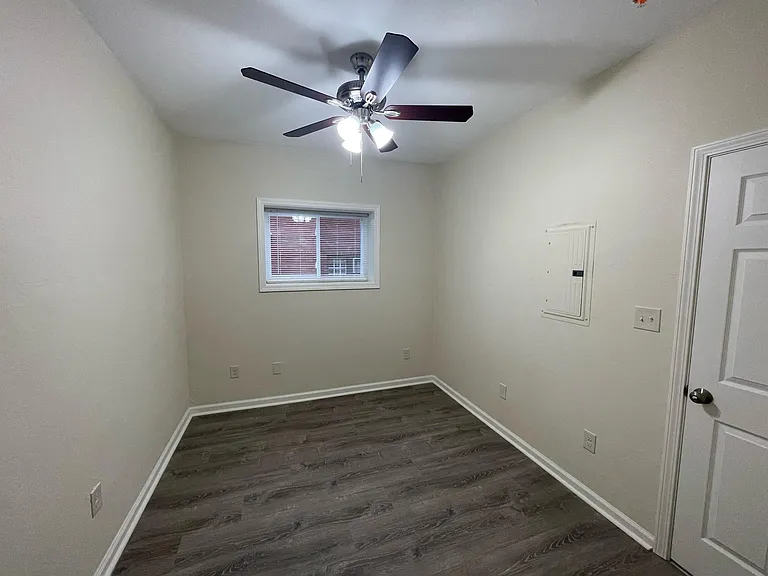 5606 Stanton Ave — Photo 6