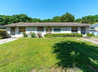 1122 Hagle Park Rd, Bradenton, FL 34212