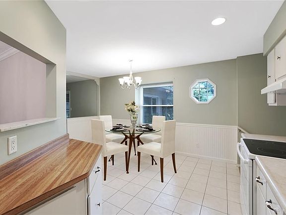 5th image of 4317 Fernmont St