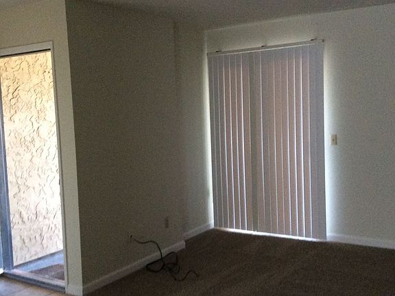 5th image of 1501 Brookvale Dr APT 4