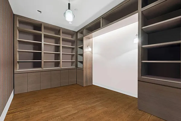 Rented by Sotheby's International Realty | media 11