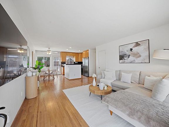 2nd image of 7022 Jeanne Rd
