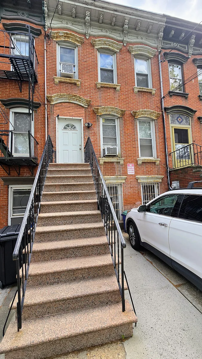 Building Photo - 57 Van Reipen Ave #3