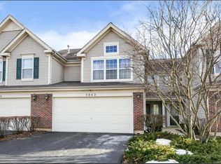 3042 Crystal Rock Rd, Naperville, IL 60564