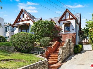 61 W State St, Pasadena, CA 91105