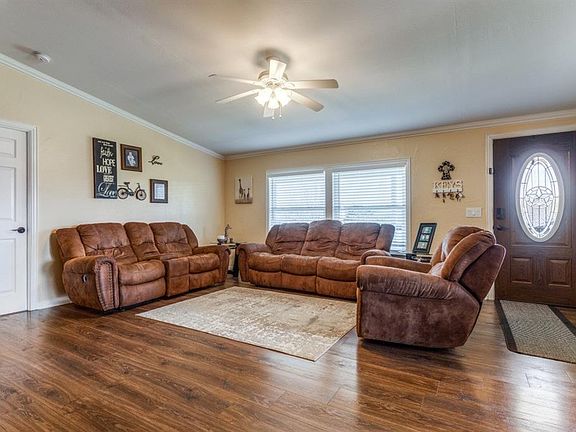 3rd image of 3921 County Road 2636