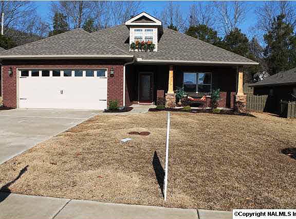 2nd image of 2910 Pasture View Ln