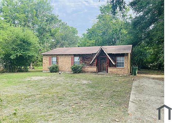 1st image of 2961 Moorcroft Dr