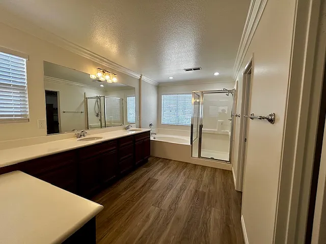 6510 Peach Blossom St — Photo 7