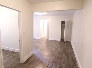 132-61 Sanford Ave #2B, Flushing, NY 11355