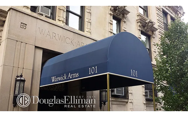 Rented by Douglas Elliman | media 13