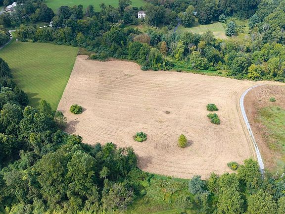 3rd image of 1535 Brintons Bridge Rd