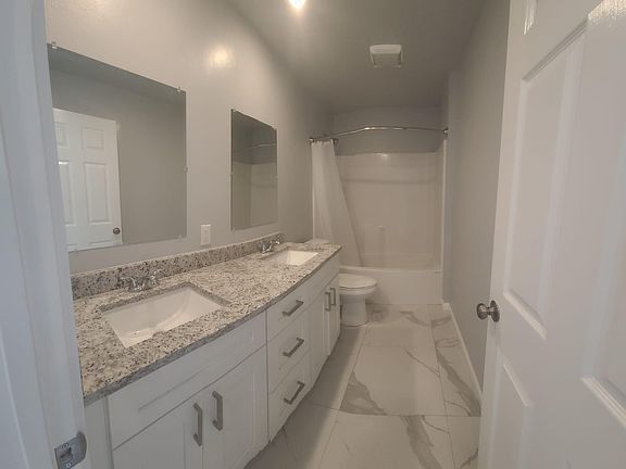 2nd image of 2140 Barker Blvd #2140