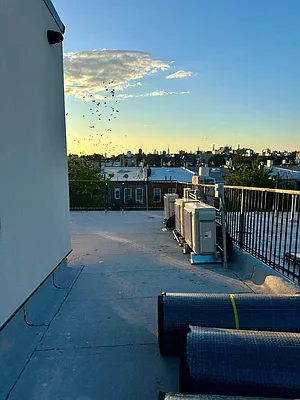 Rented by TorsX Inc | media 14