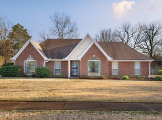 2163 Greencliff Dr, Southaven, MS 38672