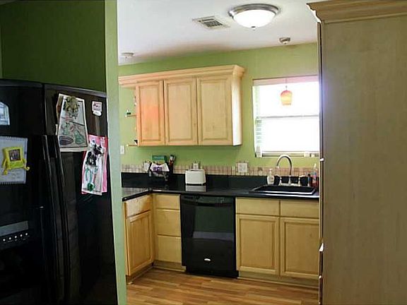2nd image of 2812 Gallo Dr