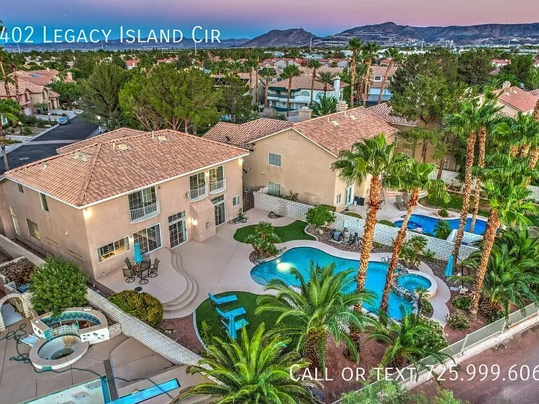 2402 Legacy Island Cir — Photo 37