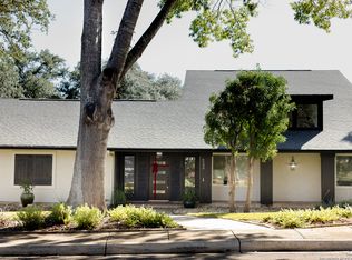 6230 Hickory Hollow, Windcrest, TX 78239