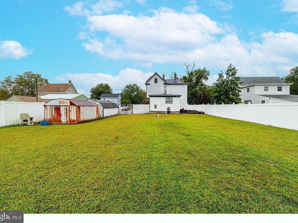 614 Main St, Leesburg, NJ 08327 Zillow