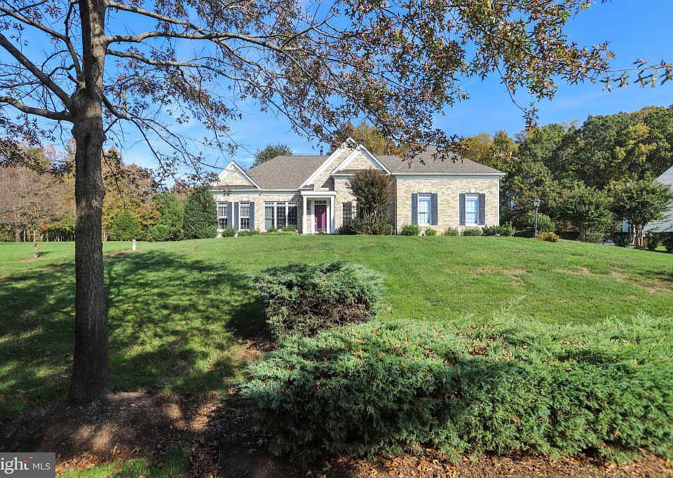 1st image of 1401 Monforte Dr