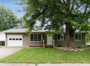 1640 Esther St, Iowa City, IA 52240