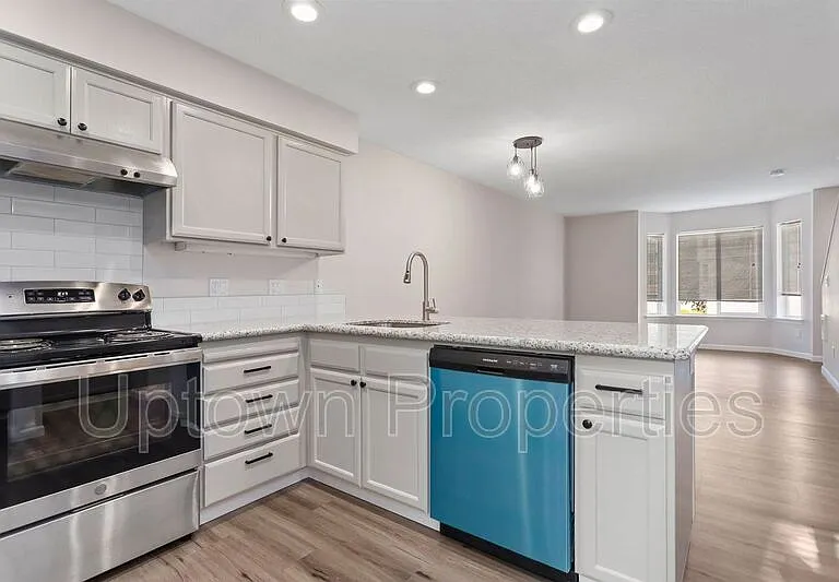 5286 SW 174th Ter — Photo 8