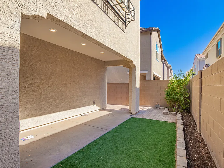 1131 E Marlin Dr — Photo 35