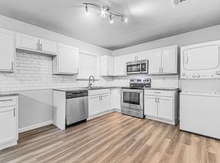 1828 Baxley Dr, Carrollton, TX 75006