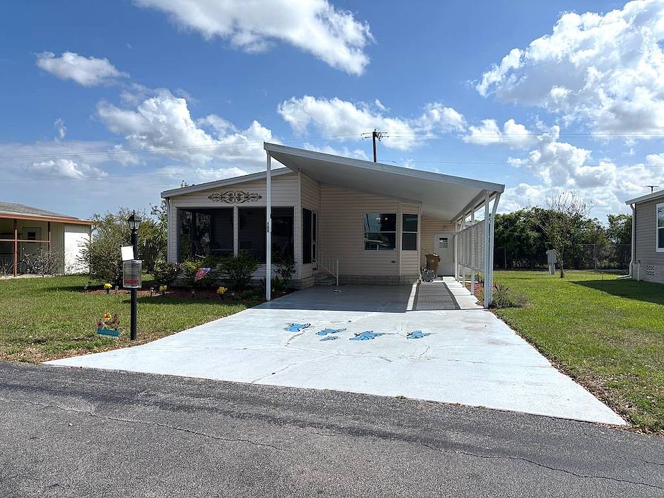 1st image of 122 Oak Tree Blvd