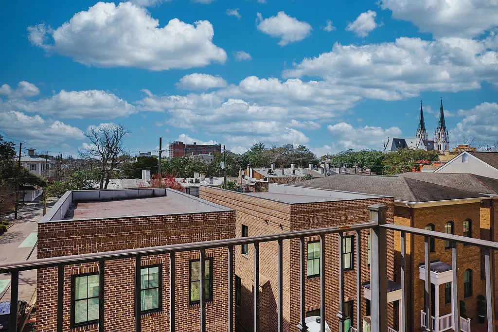 425 E McDonough St - 310 — Photo 4