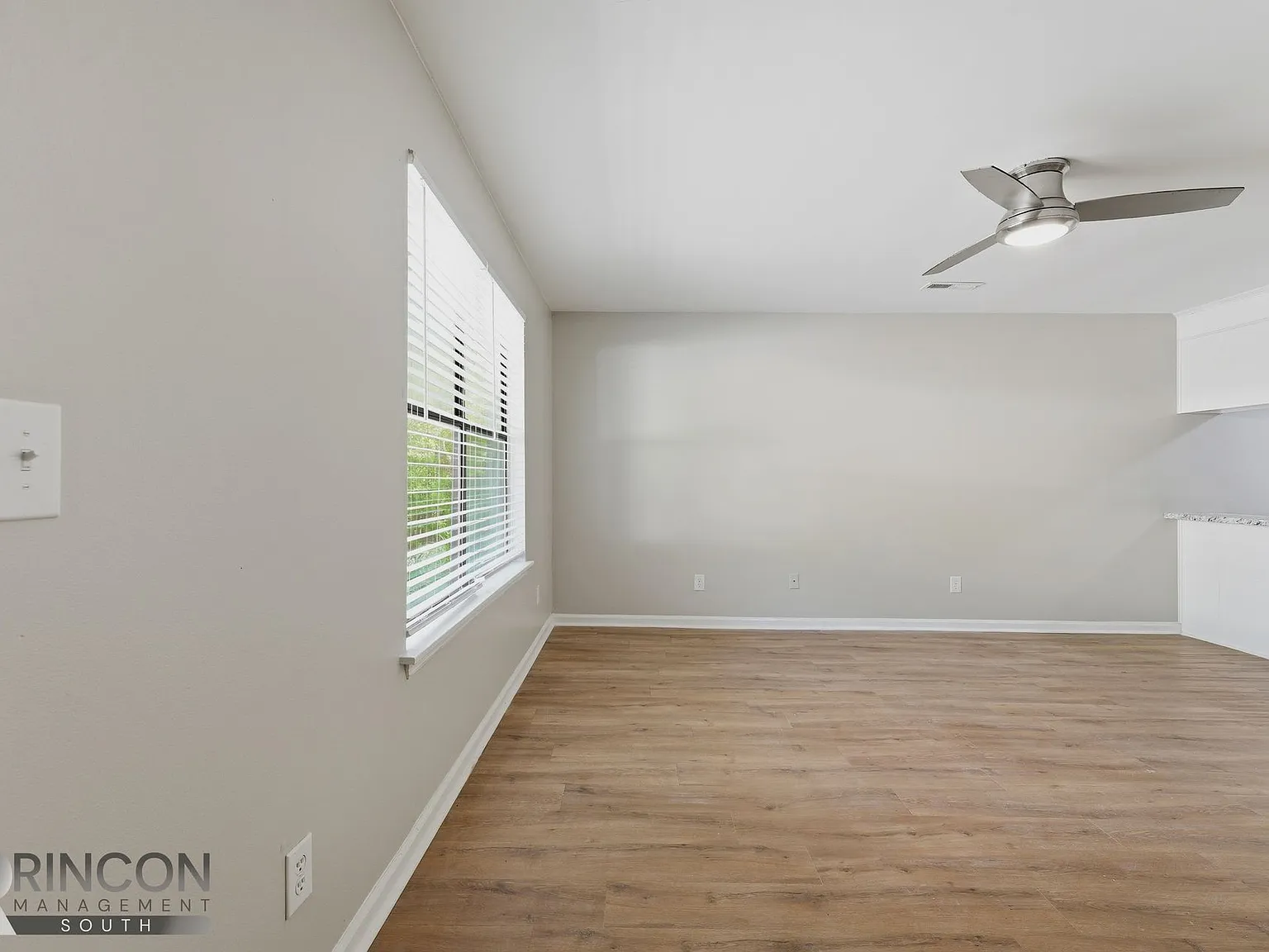 Move-In Specials — Photo 2