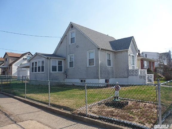 2nd image of 1286 Arlington Ave