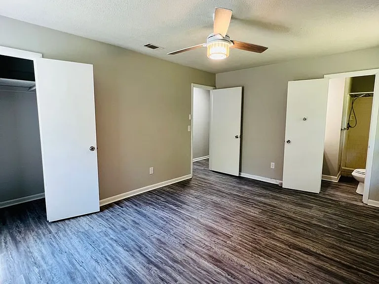 908 Spanish Oak Dr — Photo 9