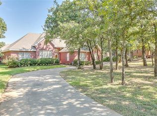 2701 Jackson Crest St, Burleson, TX 76028