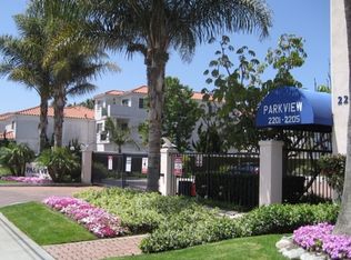 2201-2205 Delaware St, Huntington Beach, CA 92648