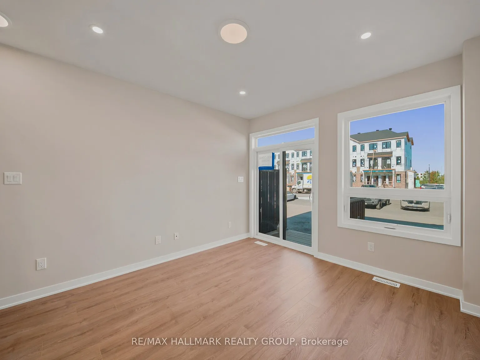 2 bed, $1,950 — Photo 2