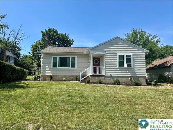 871 Lafayette Ave, Palmerton, PA 18071