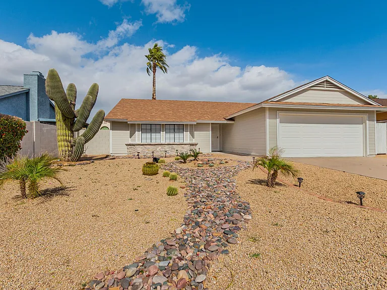 6326 E Carolina Dr — Photo 25