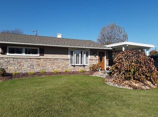 73 Magna Dr, Coplay, PA 18037