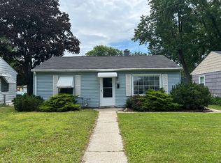 5318 N 27th St, Milwaukee, WI 53209