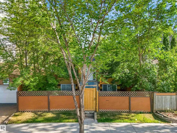9347 105th Ave NW, Edmonton, AB T5H 0J7
