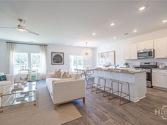 3rd image of 138 Geranium Way