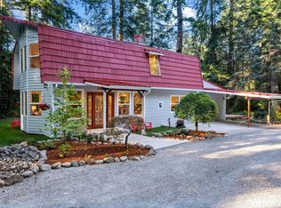 257 S Sunset Dr, Camano Island, WA 98282