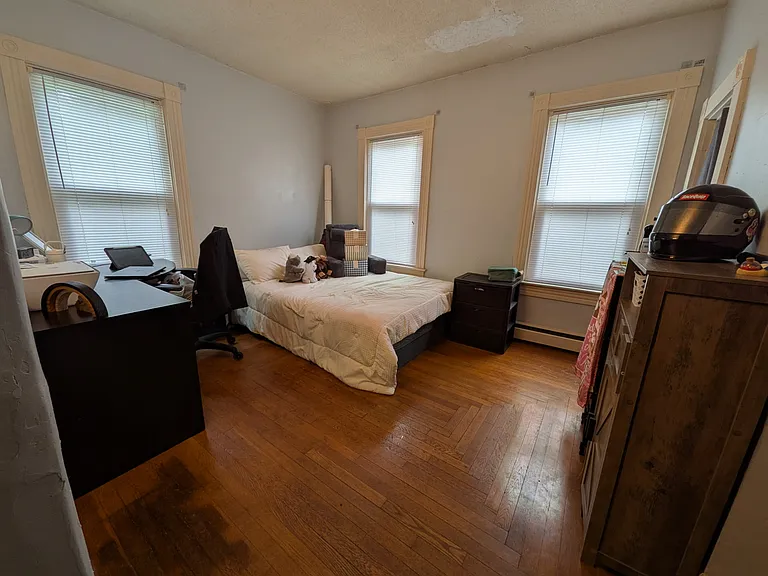 306 Sayles Ave #A — Photo 4